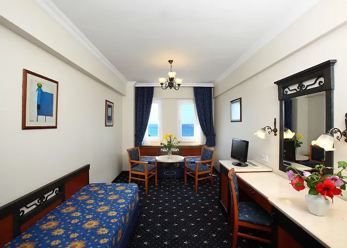 Hotel Club Cactus Paradise 4*