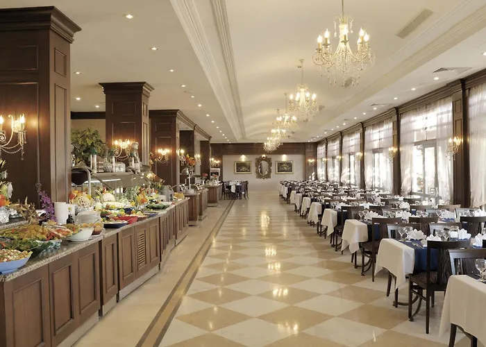 Club Cactus Paradise