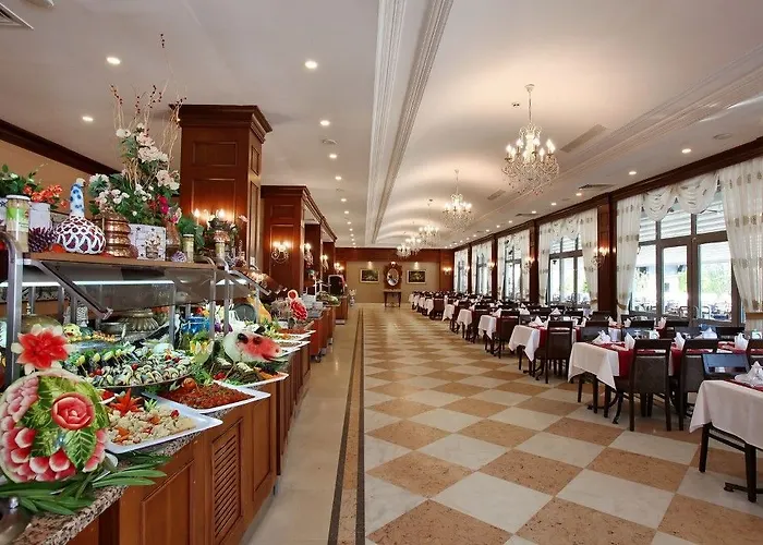 Club Cactus Paradise Hotel 4*