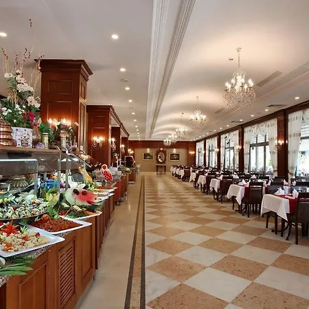 Club Cactus Paradise Hotell 4*