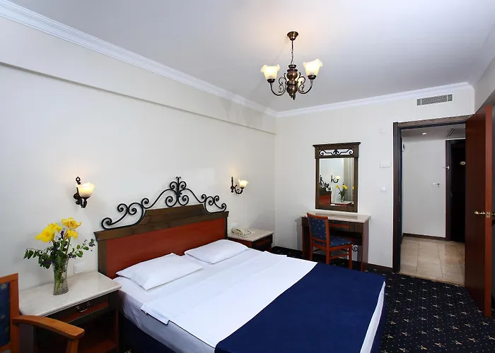 Club Cactus Paradise 4* Гумульдур