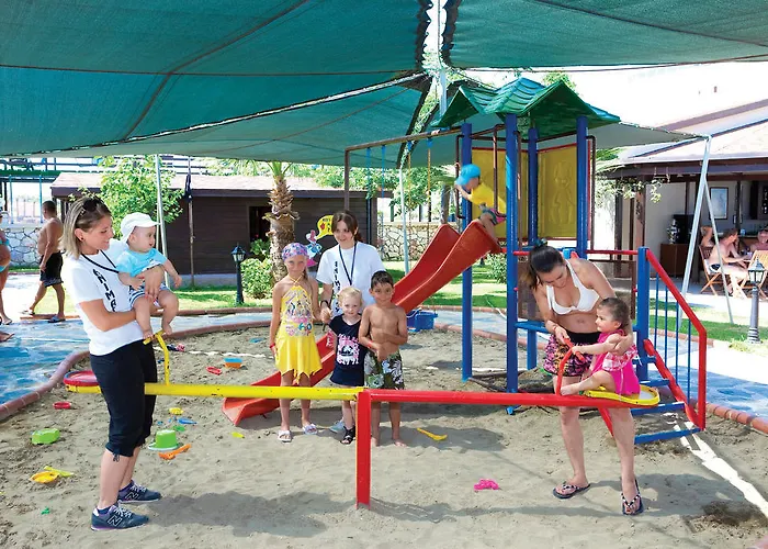 Club Cactus Paradise Szálloda 4*